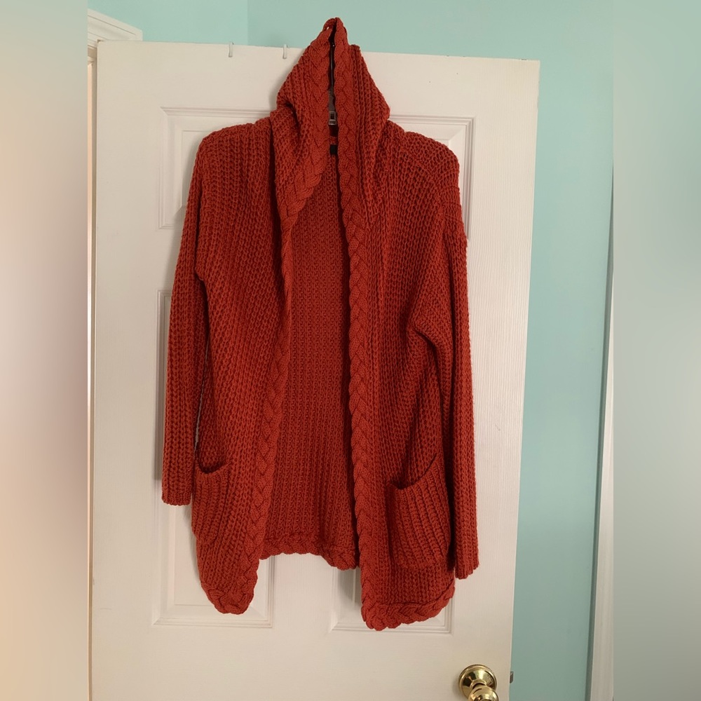 Hooded sweater